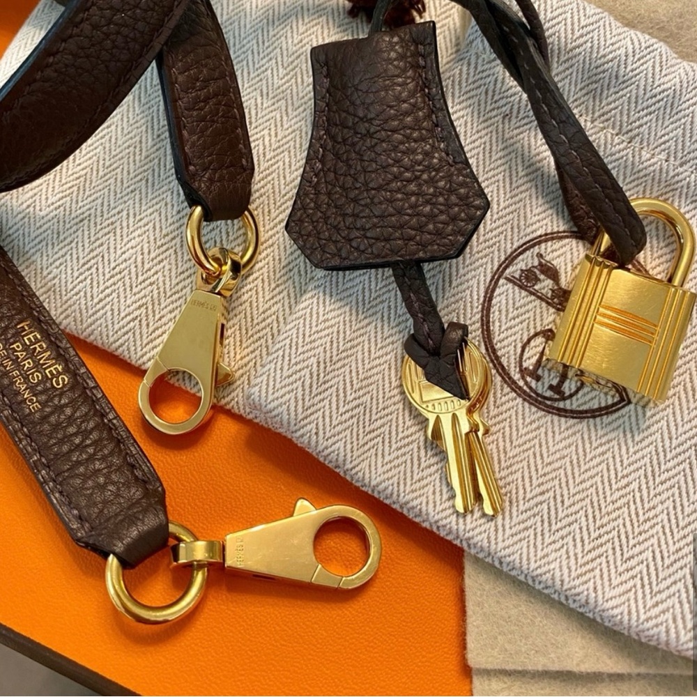 ❌SOLD❌Hermes Kelly 35 Chocolate brown With Gold Hardware- Full Set - Picture 12 of 13